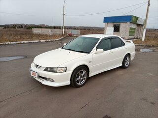 1999 Honda Accord VI, белый, 830000 рублей, вид 1
