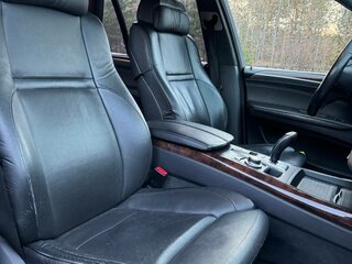 2007 BMW X5 48i II (E70), чёрный, 2000000 рублей, вид 4