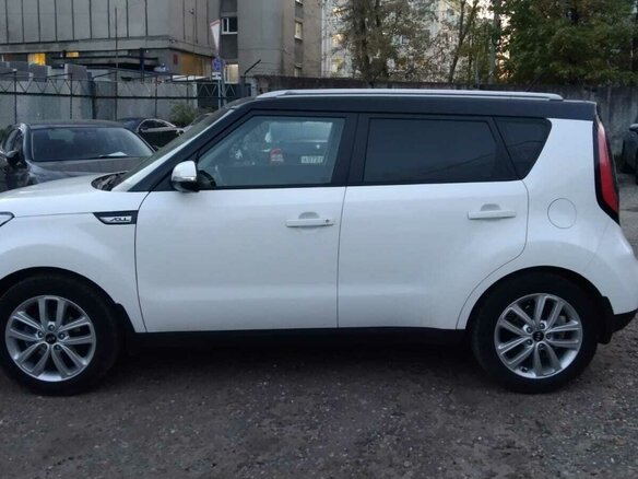 2017 Kia Soul II Рестайлинг, белый, 1442000 рублей - вид 7