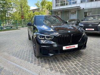 2022 BMW X5 40d IV (G05/G18), чёрный, 8200000 рублей, вид 2