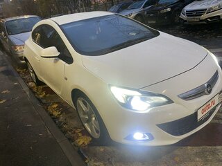2012 Opel Astra GTC J Рестайлинг, белый, 1555555 рублей, вид 2