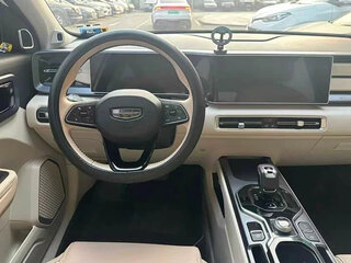 2023 Geely Icon I Рестайлинг, белый, 2500000 рублей, вид 4