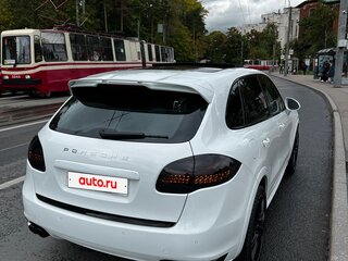 2013 Porsche Cayenne GTS II (958), белый, 2850000 рублей, вид 2