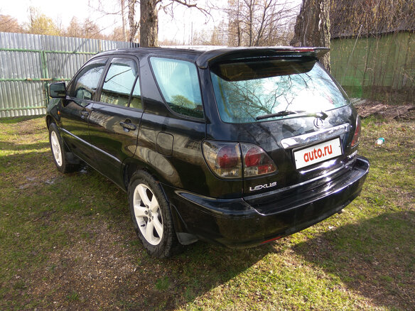 2002 Lexus RX 300 I, чёрный - вид 2
