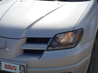 2004 Mitsubishi Outlander I, серебристый, 550000 рублей, вид 2