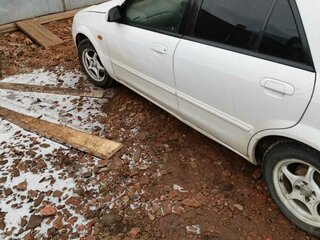 2003 Mazda Familia VIII (BJ), белый, 250000 рублей, вид 3
