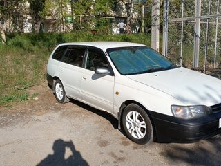 2000 Toyota Caldina I Рестайлинг, белый, 275000 рублей, вид 5