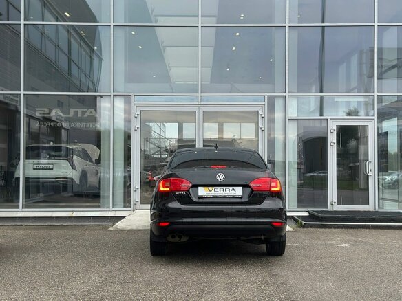 2012 Volkswagen Jetta VI, чёрный - вид 5