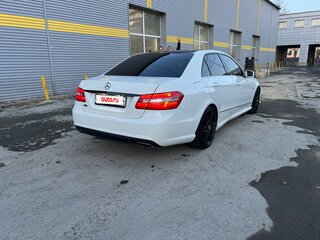 2012 Mercedes-Benz E-Класс 200 7G-Tronic IV (W212, S212, C207), белый, 1680000 рублей, вид 4