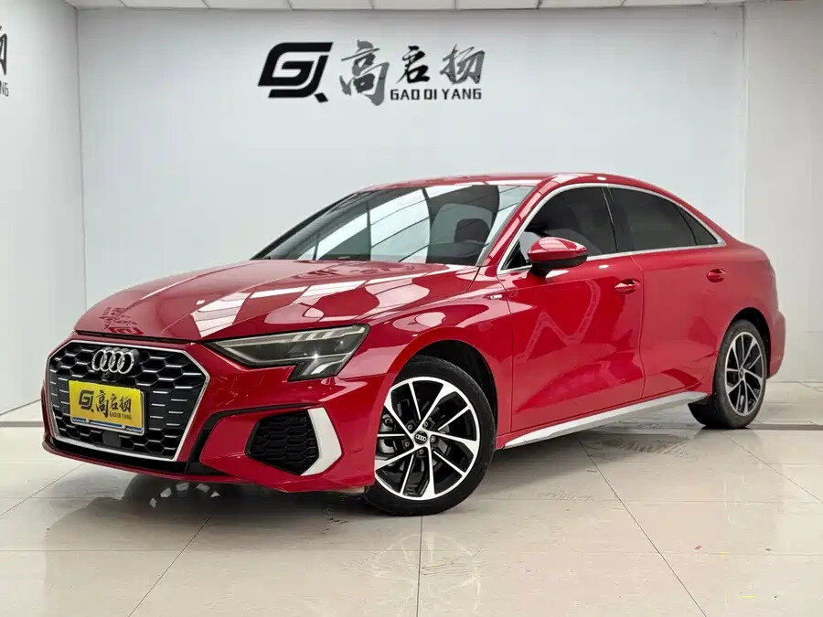Открыть фотографии: Audi A3 IV (8Y)