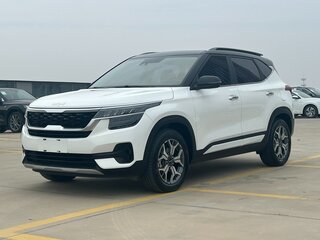 2022 Kia KX3, белый, 2127000 рублей, вид 1