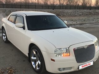 2006 Chrysler 300C I, бежевый, 800000 рублей, вид 2