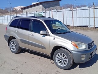 2001 Toyota RAV4 II (XA20), золотистый, 550000 рублей, вид 2