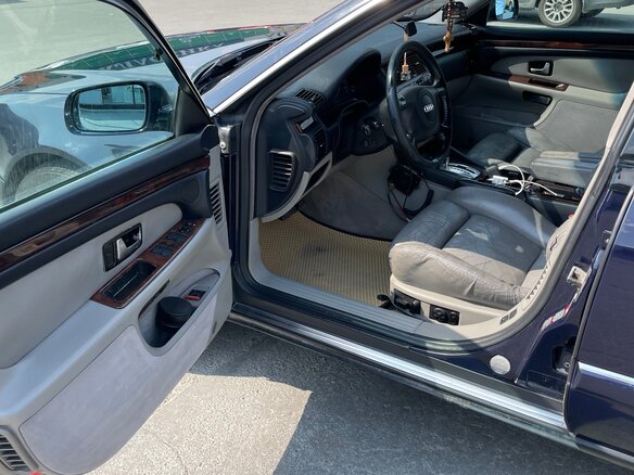 1997 Audi A8 I (D2), синий, 550000 рублей - вид 8