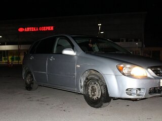 2005 Kia Cerato I, серебристый, 310000 рублей, вид 4
