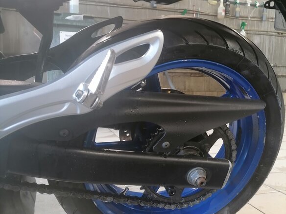 2009 Suzuki SFV 650 Gladius, синий, 400000 рублей - вид 5