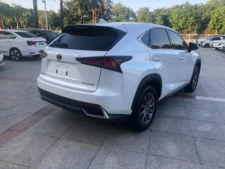 2021 Lexus NX 200 I Рестайлинг, белый, 2800000 рублей, вид 4