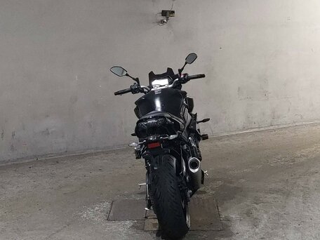 2018 Yamaha MT-10, чёрный, 1199000 рублей, вид 4