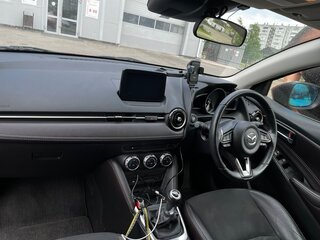 2017 Mazda Demio IV (DJ), красный, 1560000 рублей, вид 2