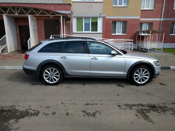 2012 Audi A6 allroad III (C7), серебристый - вид 3