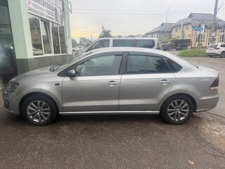 2019 Volkswagen Polo V Рестайлинг, серебристый, 1130000 рублей, вид 4