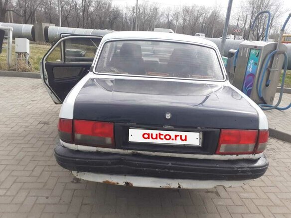 1998 ГАЗ 3110 «Волга», белый, 85000 рублей