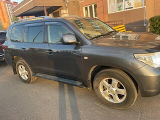 2011 Toyota Land Cruiser 200 Series, серый, 3500000 рублей, вид 5