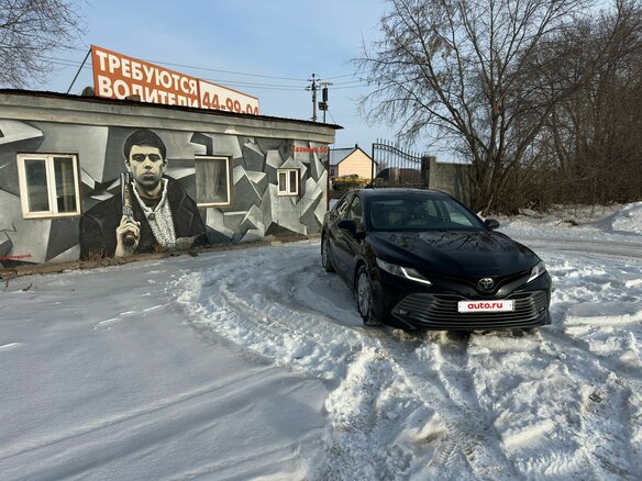 2019 Toyota Camry VIII (XV70), чёрный, 3150000 рублей