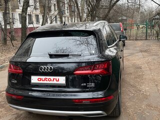 2020 Audi Q5 45 TFSI II (FY), чёрный, 5050000 рублей, вид 4