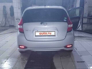 2016 Nissan Note II Рестайлинг, серый, 950000 рублей, вид 5