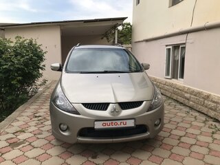 2005 Mitsubishi Grandis I, бежевый, 800000 рублей, вид 1