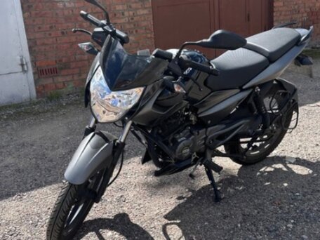 2021 Bajaj Pulsar NS 125, чёрный, 135000 рублей, вид 1