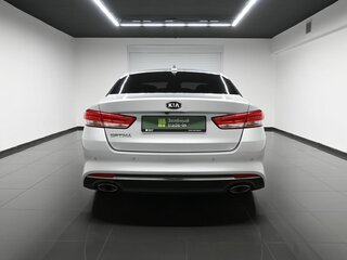 2016 Kia Optima IV, серебристый, 1800000 рублей, вид 4