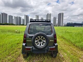 2016 Suzuki Jimny III Рестайлинг 2, серебристый, 1540000 рублей, вид 4