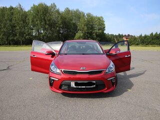 2019 Kia Rio IV, красный, 1477496 рублей, вид 1