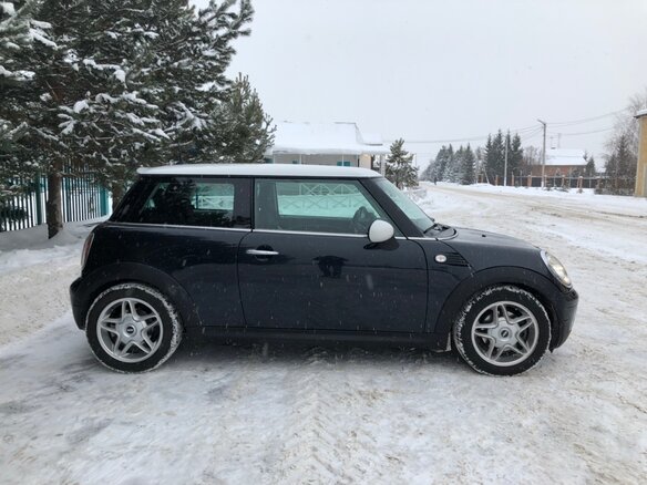 2008 Mini Hatch Cooper II (R56), чёрный - вид 4