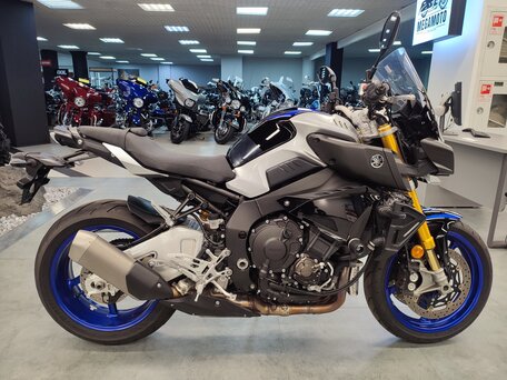 2020 Yamaha MT-10SP, чёрный, 1595000 рублей, вид 1