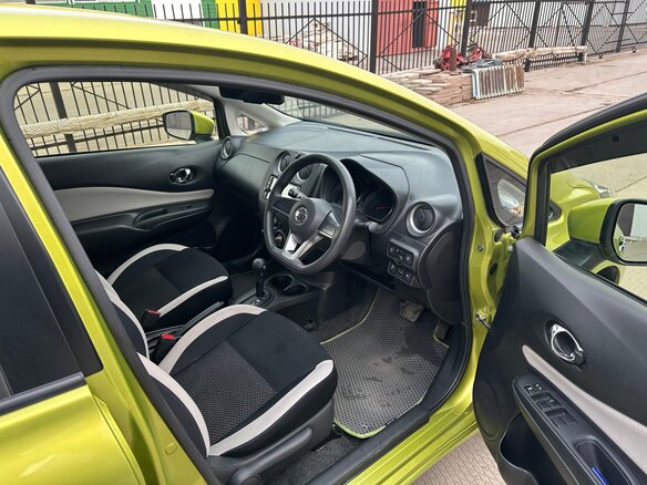 2017 Nissan Note II Рестайлинг, зелёный, 1100000 рублей - вид 11