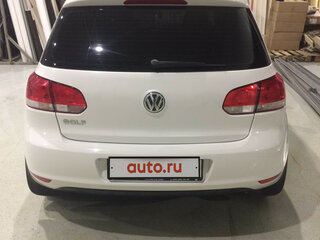 2010 Volkswagen Golf VI, белый, 920000 рублей, вид 4