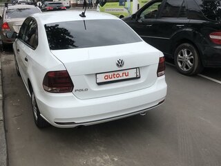 2020 Volkswagen Polo V Рестайлинг, белый, 1050000 рублей, вид 2