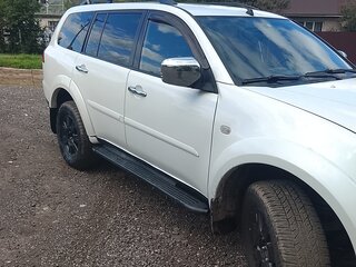 2011 Mitsubishi Pajero Sport II, белый, 1350000 рублей, вид 3