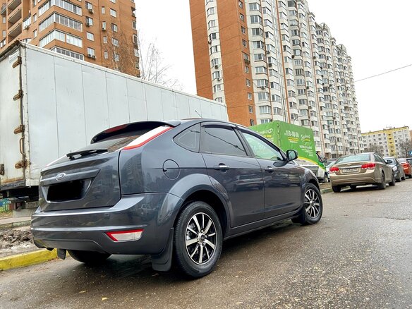 2011 Ford Focus II Рестайлинг, серый - вид 10