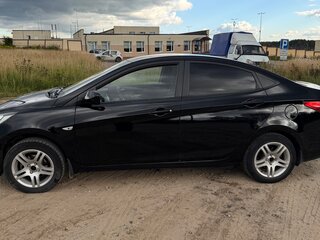 2011 Hyundai Solaris I, чёрный, 720000 рублей, вид 5