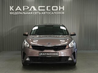 2020 Kia Rio IV Рестайлинг, коричневый, 1699000 рублей, вид 3