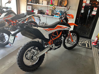 2022 KTM 690 Enduro R, оранжевый, 1000000 рублей, вид 2