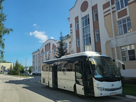 2011 Higer KLQ 6885, белый, 4000000 рублей, вид 2