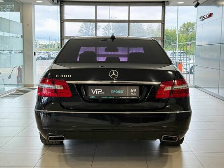 2012 Mercedes-Benz E-Класс 300 IV (W212, S212, C207), чёрный, 1627000 рублей, вид 5