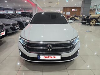 2023 Volkswagen Jetta VII Рестайлинг, белый, 1630069 рублей, вид 2