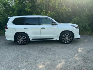 2012 Lexus LX 570 III, белый, 4500000 рублей, вид 2