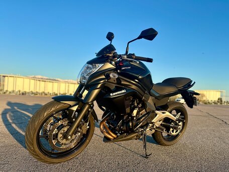 2013 Kawasaki ER-6N, чёрный, 700000 рублей, вид 1